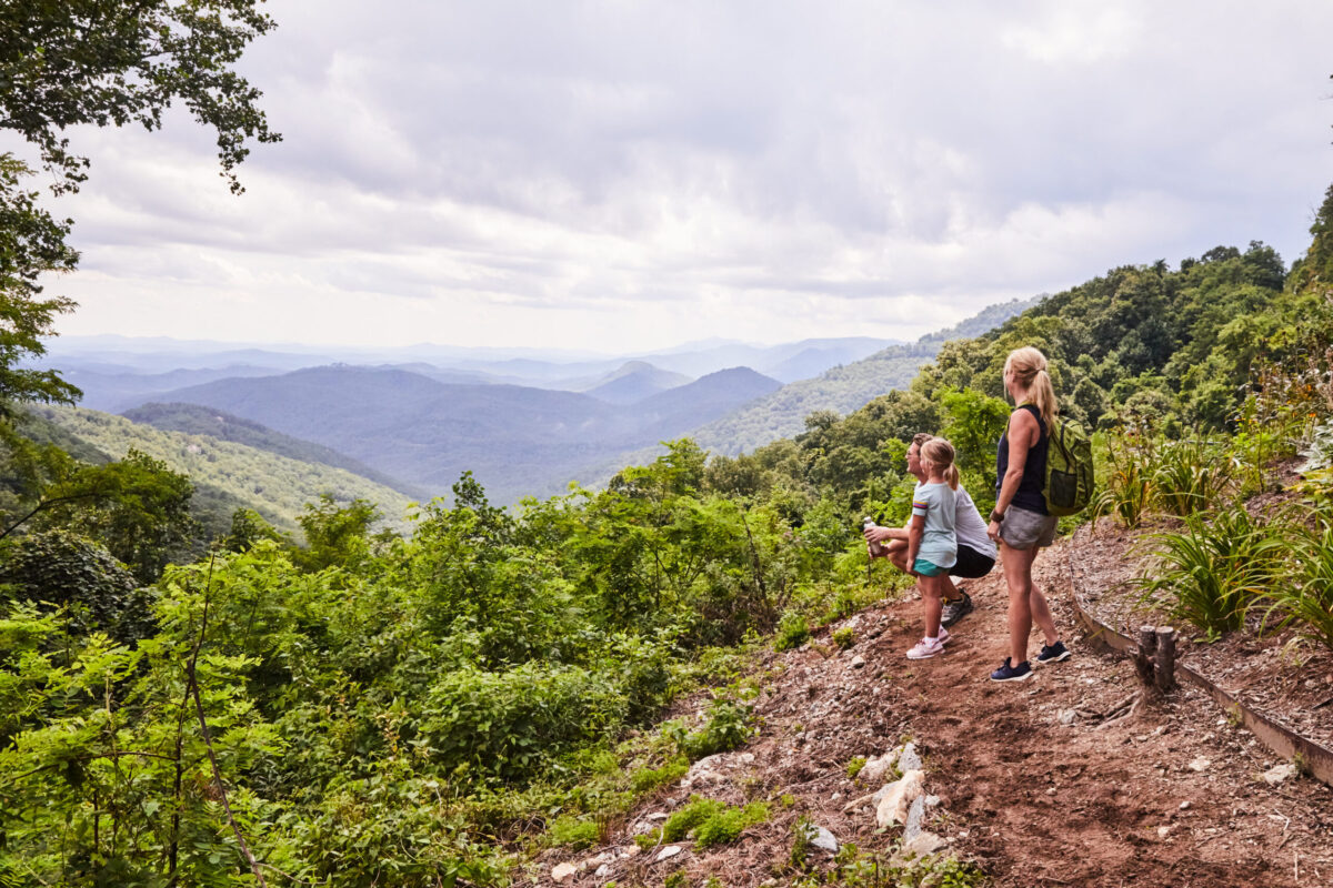 10 Ways to Enjoy Spring at The Cliffs