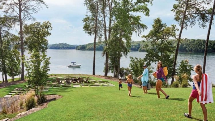 lake keowee water sports