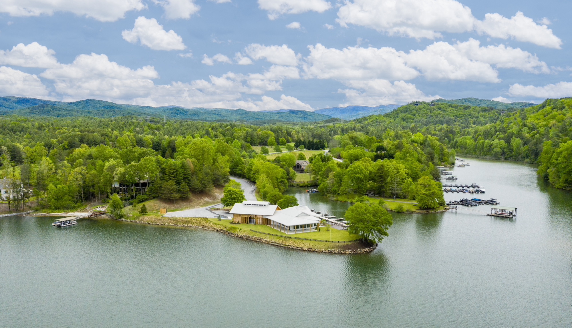 Lakehouse at Keowee Vineyards