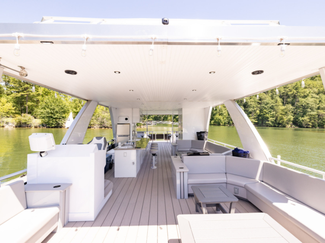 2023-07-11 Cliffs Living, Magnificent 7 Boat by Photographer Jack Robert