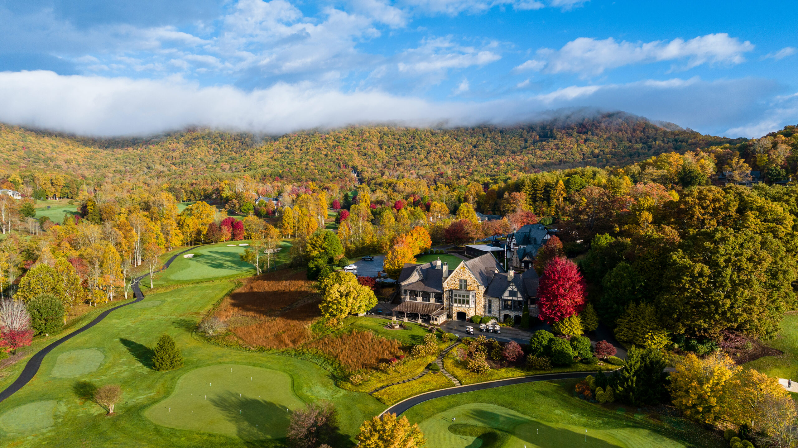 the cliffs at walnut cove