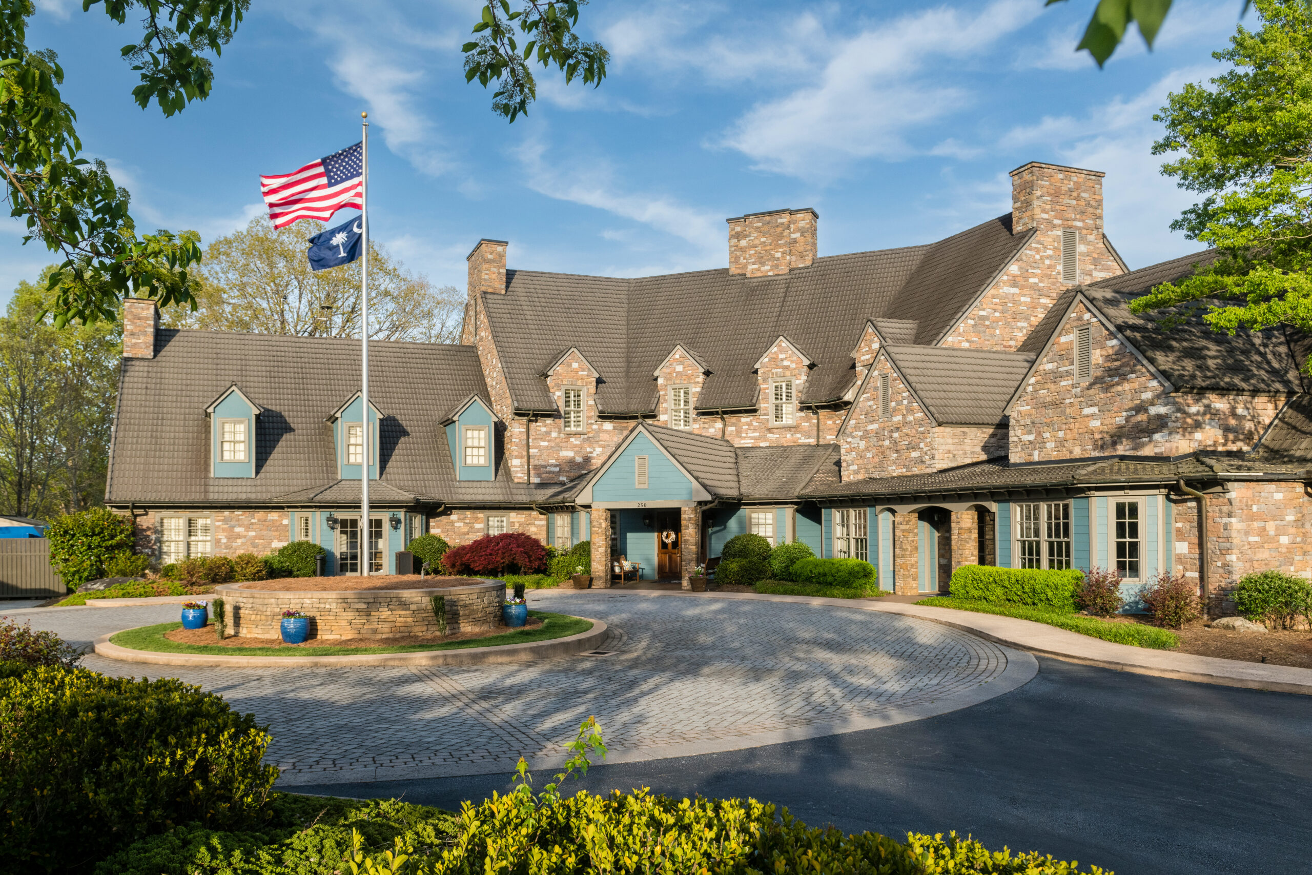 the cliffs valley real estate image 2